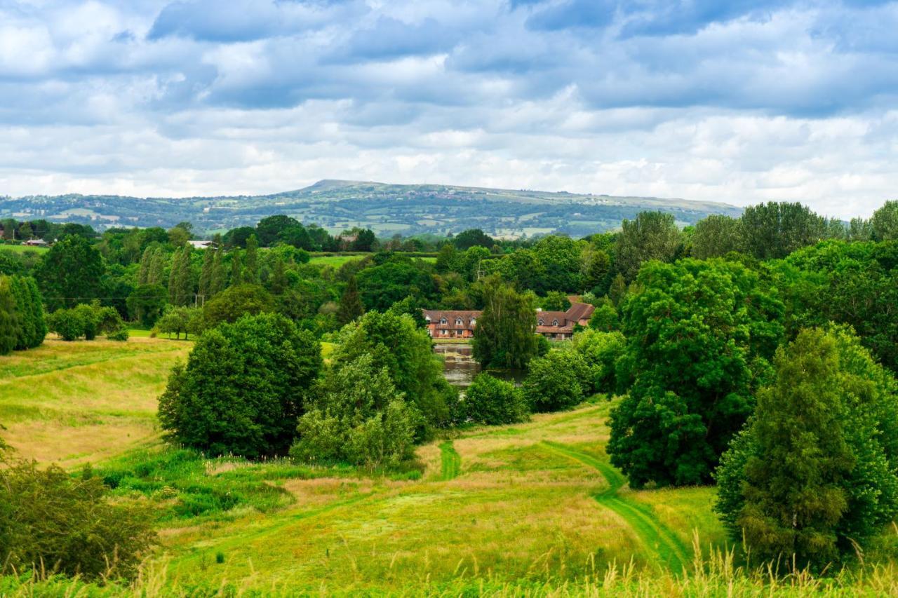 Cadmore Lodge Bed & Breakfast Tenbury Eksteriør billede