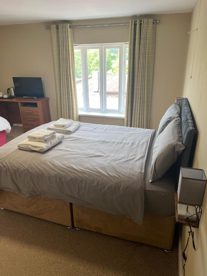 Cadmore Lodge Bed & Breakfast Tenbury Eksteriør billede